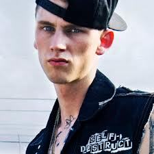 KenzieClendenin's profile picture. a gangster in this hood in love