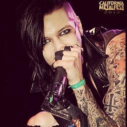 Twitter dedicado a banda de Hard Rock Black Veil Brides.  Meu twitter pessoal: @_gabriielvieira