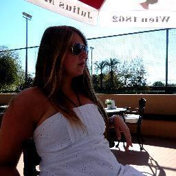 bieneLovesHouse's profile picture. 