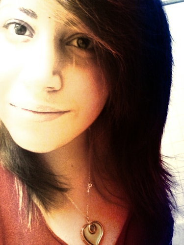 moniMschief27's profile picture. 