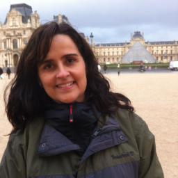 Apassionada de la comunicació, i de les persones. Mare de la Quynh.
Perfil, i opinions, personals.