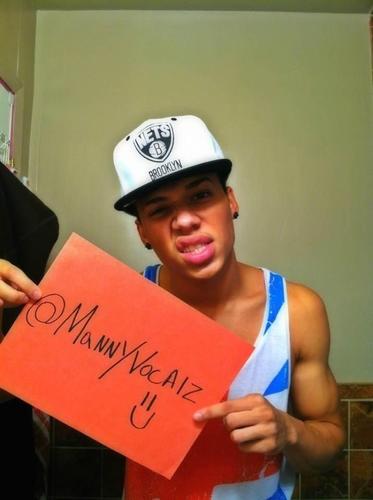 Funny talented singer on the way to the top this is a fan page follow the real @RealMannyV and suscribe to his YouTube page. instagram @RealMannyV
