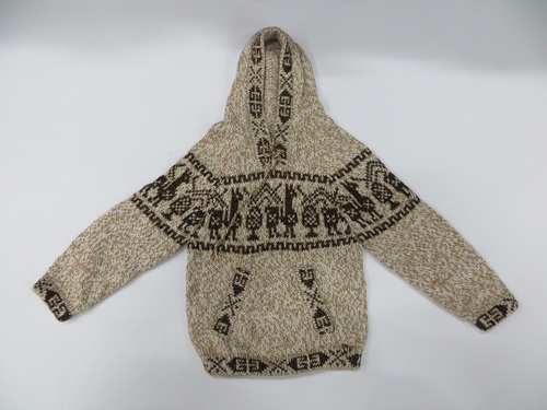 We are specialized in the export business of sweaters and handicrafts.We have a wide variety of sweaters and alpaca wool. we also have necklaces and handicrafts