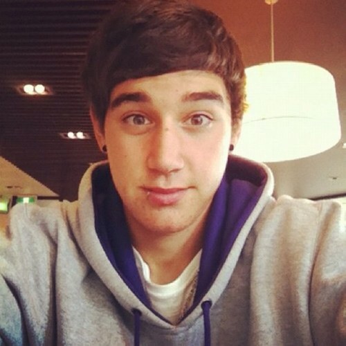 Janoskians doe