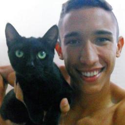 Eles que lesam a pátria e sou eu o MARGINAL. @ClubeFolIowBack
