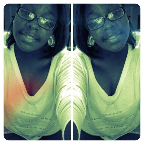 ' Bronx ; DR ; Dembow ; Volleyball ; MUSIC ; Mee.  #TeamKennaly- my other half 9/9/9 ❤❤