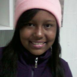 eu tenho 11 moro em guarulhos e amo o one direction