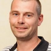 COLINGeri's profile picture. Ridding homes of bad paintwork and shocking wallpapers😂let the sanding commence😷