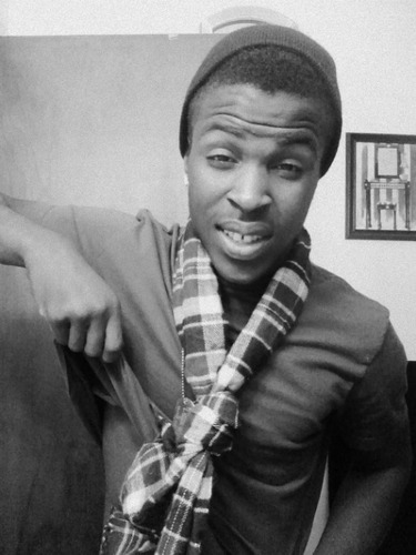 Singer/Rapper/SongWriter/Filmaker/Dancer/Acter. I dont get on twitter much but Follow Me and im Make sure ill Follow Back with no problem.#TeamFollowBack #TNE