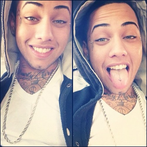 Daytonborer's profile picture. If you're reading this, you're cute c; Oh and kik me @daytonborer