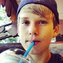 Derek Schilling. - @ohyabitchezzz - Twitter