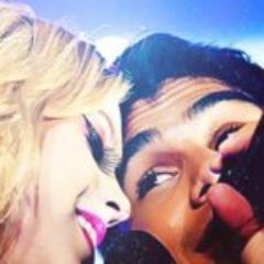 Mesmo que eu esteja longe meu Amor vai te encontra pq vcs são impossíveis de esquecer.  @sophiaabrahao @MicaelBorges_ @Lua_Blanco