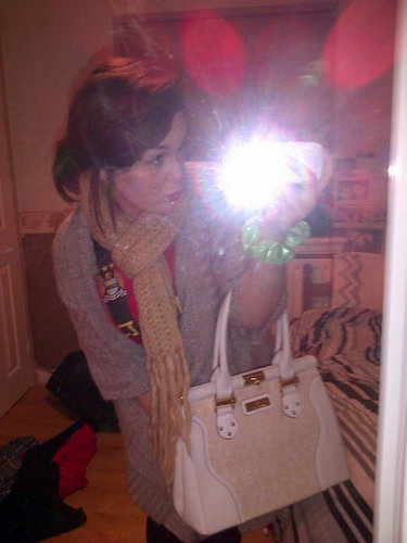 follow me, ill follow you back!                                -pin;2A3ACBBD #teamfollowback