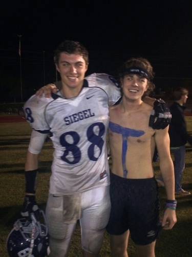 J_O_H_N_A's profile picture. 