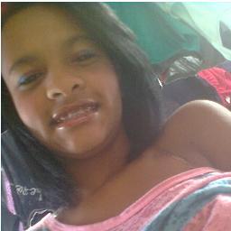 ‎. maais infelliz'menttee aa noitte sheggaa esttou akee , sozzinhaa noo meeu quartto seein vsee perttoo d myn ♪