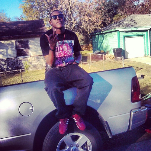 GETTIN $$$$$LOVING LIFE... FATHER OF KAMIYA..AH HUSTLER BY CHOICE! #SlpToYst #3738Faulkner To Ward Apt..