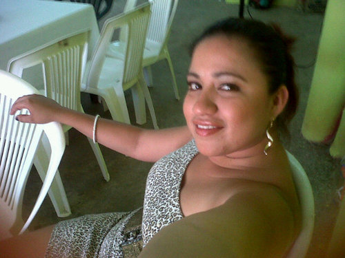 Soy una persona amigable, k me gusta disfrutar de mi vida a lado de las personas k mas amo