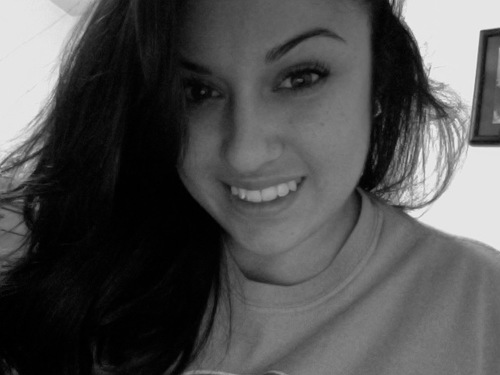 MissGlenda5's profile picture. Every moment wasted is a sin...