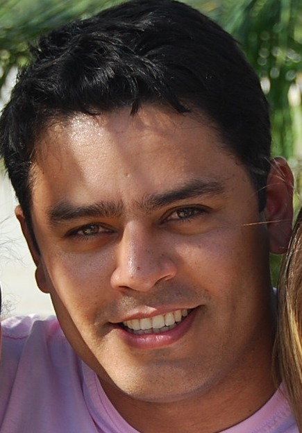 Consultor, Atleticano, ADV, Político, Assessor Avante 70