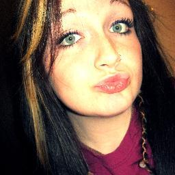 JessUnes's profile picture. 