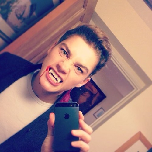 Well hi there. I seem to have a big mouth, and thats what got me here. || Main: @JackHarries_CW
