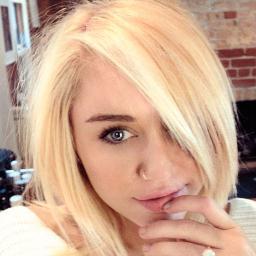 “You can't stop people from talking about you, but you can stop giving them something to talk about.” 
@mileycyrus is my life ♥ :)