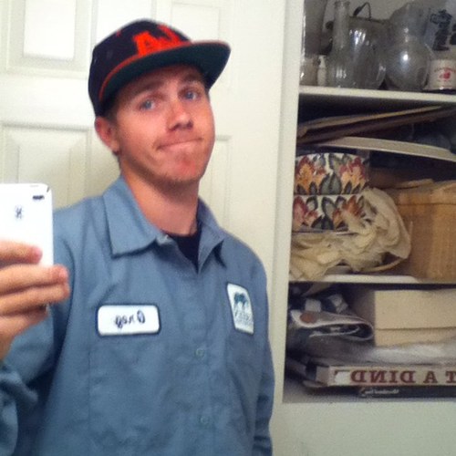 Gradams18's profile picture. 