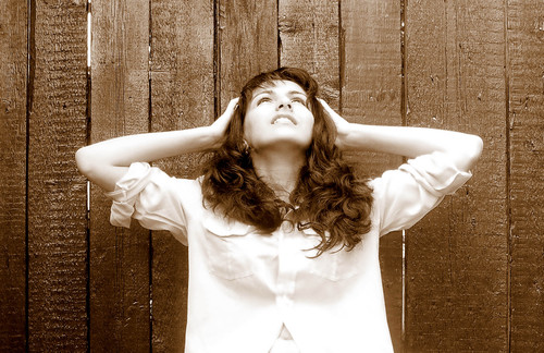 six_buttons's profile picture. Ordinary girl. I love books and music. Thanks, Mom;)