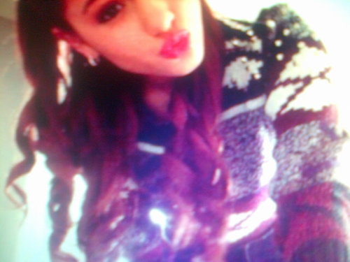 I'm a boy!!! And I'm like one of Ariana Grande's biggest fans... #arianator #arianatorforlife