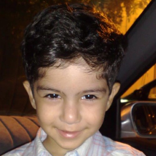 WalaaAlaali's profile picture. عصفورة بحرينية.. أغتيلت حريتي من الطيـران، من داخل قفص الظلم أغـرد، أحلم بعش على أغصان شجرة الزيتـون