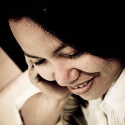 I am who I am. a little bit clumsy i drop things, food and tend to forget things! A blogger, environmentalist, a thinker but a laid back kind of personality:)