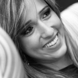 Jornalista, especialista em Assessoria de Imprensa na Comunicação Digital