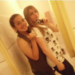 Opaaá , aki é a @_pagoderinha  (:
Tii Amoo Tipoo Um Moontee *---* 
Coontá smp smp cmg :3
Bjoos P. @_pagoderinha 
sz '