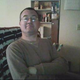 karaoke singer and father of two Graduated at glenwood highschool in Glenwood Iowa, went to school in 29 palms ca for gradeschool and am a lover of music