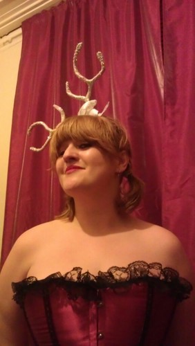 FeliciaFluterby's profile picture. A French Fancy who flutters about, never quite sure what to try next! All teasy, (mostly) non sleazy