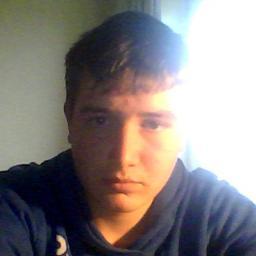 BB-Player/MetalFan/Barkeeper @DeTommen/ Comedygeek/InLove