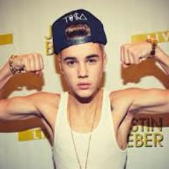Me encanta Justin BIEBER lo amo♥♥♥♥
siganme y yo los sigo !
