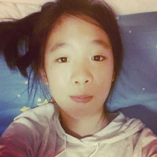 SmileEve1999's profile picture. part of me gave up, another part of me still hopes  instagram : evepettyfer #teamtk#tkband