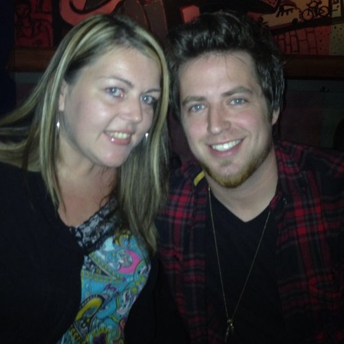 Lee DeWyze is OUR AMERICAN IDOL!! His music touches lives across the WORLD! AMAZING and HUMBLE guy with the most AMAZING fans in the world!
♥Live•Love•Lee♥