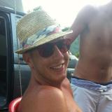 AndreaChitt's profile picture. Agente di commercio con il pallino dello sport....