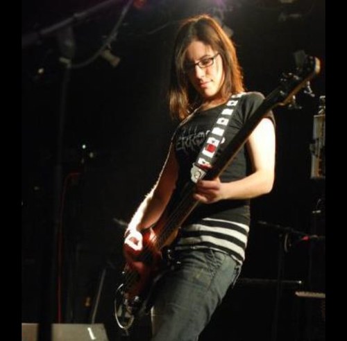 RobinLola's profile picture. 