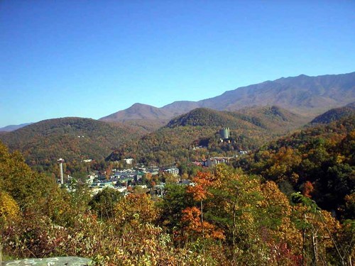 Gatlinburg is situated at the entrance to Great Smoky Mountains National Park