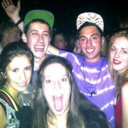 sasha_saville's profile picture. 