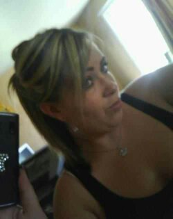 💄🎀  #Goddess #Findom   $GoddessTyphanie 
💎 Financial Domination Royalty 💎
Worship at the feet of your one true Goddess