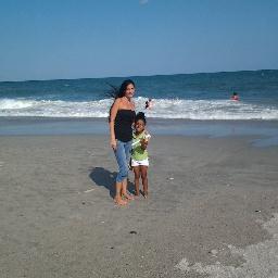 modelstatus7's profile picture. 