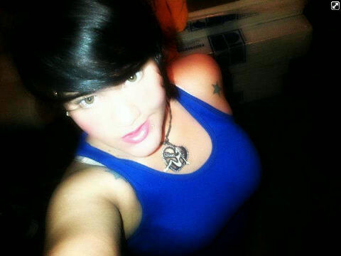 Verdadera, sincera , cordial :$ sigueme y te sigo .buscando el amor de mi vida *-*