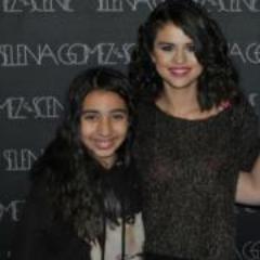 Angellic37's profile picture. Mother of a daughter who made me a Belieber!!!!