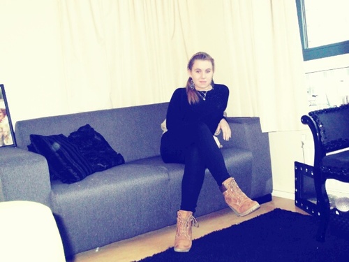 SHERYLVELZEN's profile picture. 18 » Ervaringsdeskundige » MusicMakesMe » Works'@'Jeugdformaat.