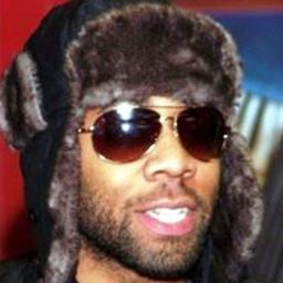 EmSeaWater's profile picture. Poet. Emcee. Educator.