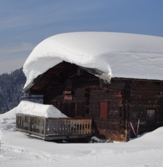 The official Twitter for the Heathside School Ski Trip. Keep up to date with the latest news and information regarding the ski trip to Saalbach, Austria.